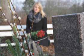 photo of mourner in cemetery