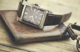 a personal objects such as a watch or wallet can is used by a psychometrist to discover information about its owner