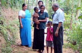 Visiting Sri Lankan children and their families Visiting Sri Lankan children and their families