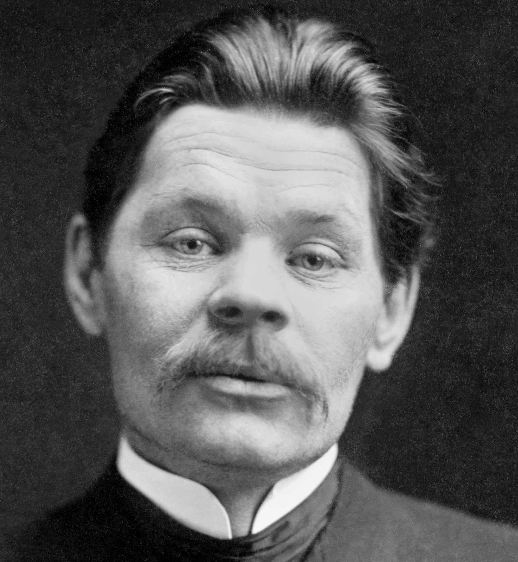 Maxim_Gorky_LOC_Restored_edit1