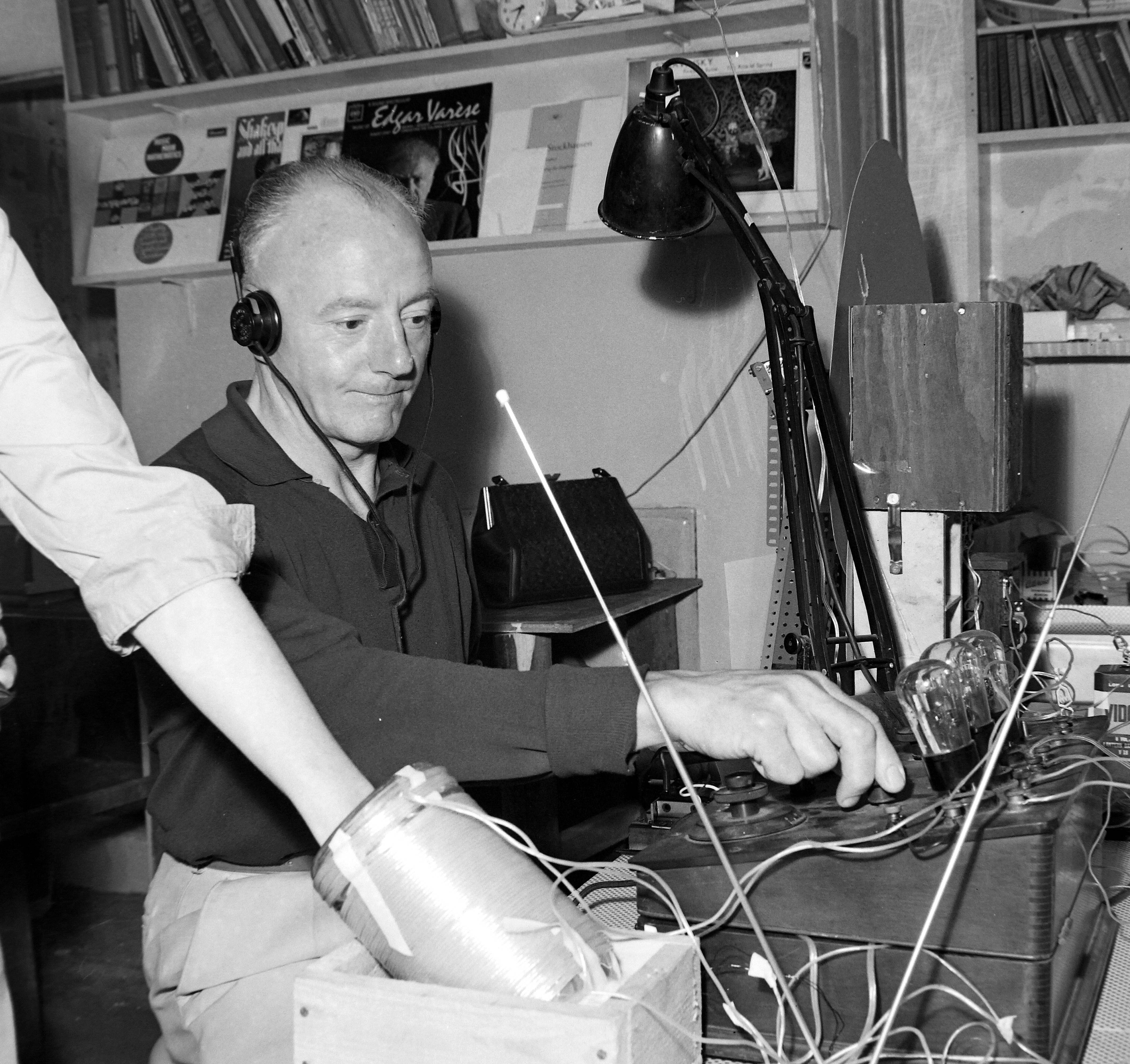 Benson Herbert experimenting at the Paralab in the 1960s
